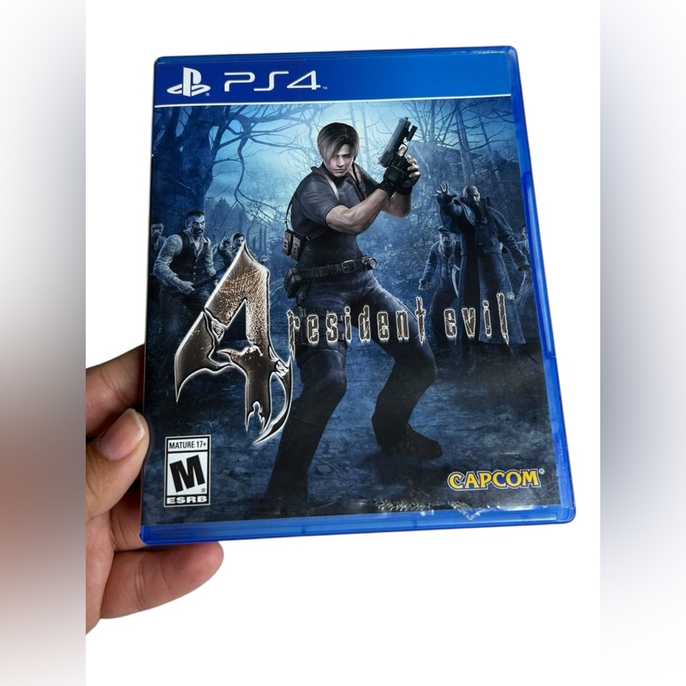 Resident Evil 4 Sony PlayStation 4 Video Game Horror Shooter Zombie No Manual